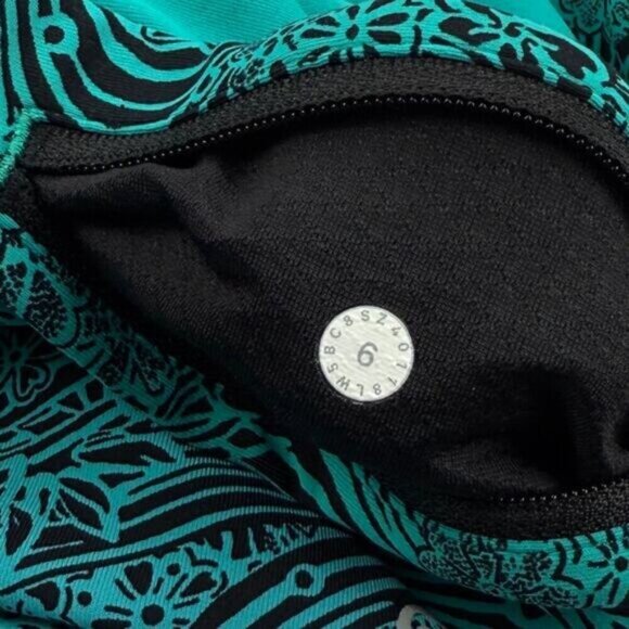 Lululemon Tight Stuff Tight II Luxtreme Kitakami Viridian Green Black Size 6 - Picture 8 of 8